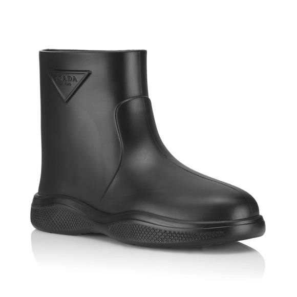 Prada booties - Picture 1 of 8
